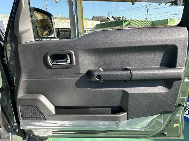 ジムニーノマド(スズキ)FC AT届出済未使用車 12