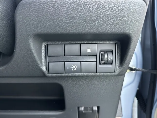 デイズ(ニッサン)ボレロ届出済未使用車 13