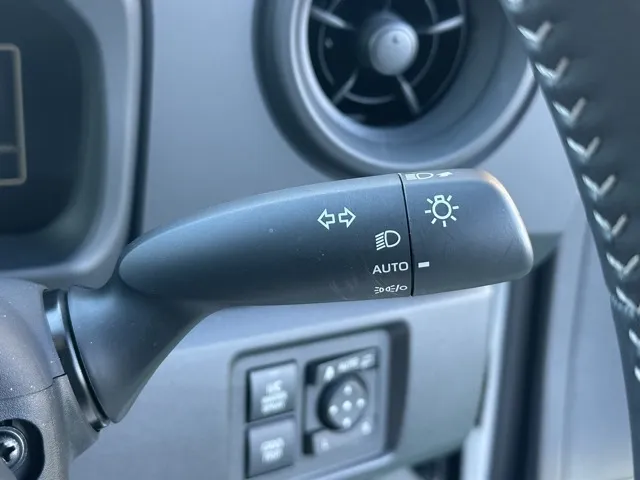 GRヤリス(トヨタ)RC ４WD 6MT中古車 15