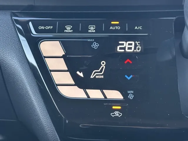 ルークス(ニッサン)ハイウェイスターXレンタＵＰ 24