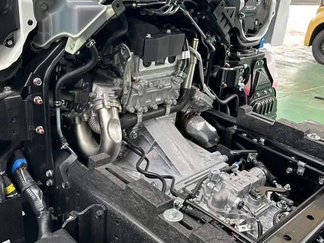 キャンター(三菱)全低床キョウカダンプ ２ｔレンタ登録済未使用車 3