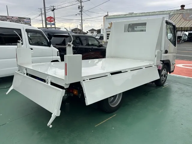 キャンター(三菱)全低床キョウカダンプ ２ｔレンタ登録済未使用車 8