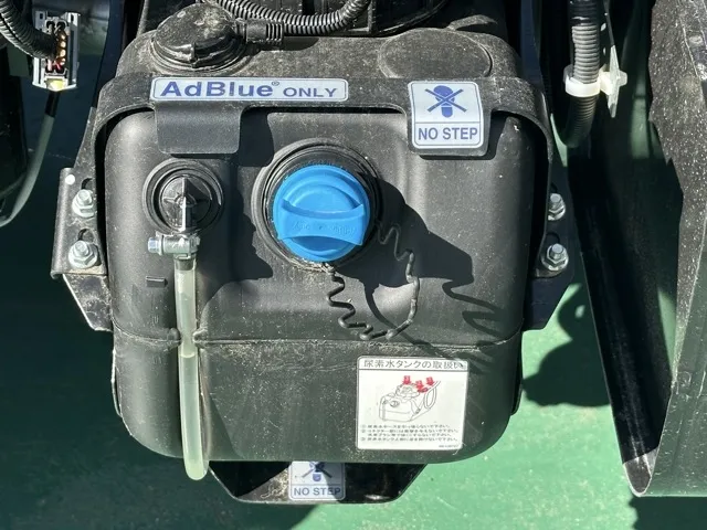 キャンター(三菱)高床キョウカダンプ ３ｔ登録済未使用車 9