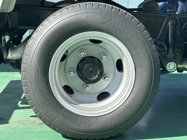 キャンター(三菱)高床キョウカダンプ ３ｔ登録済未使用車 15