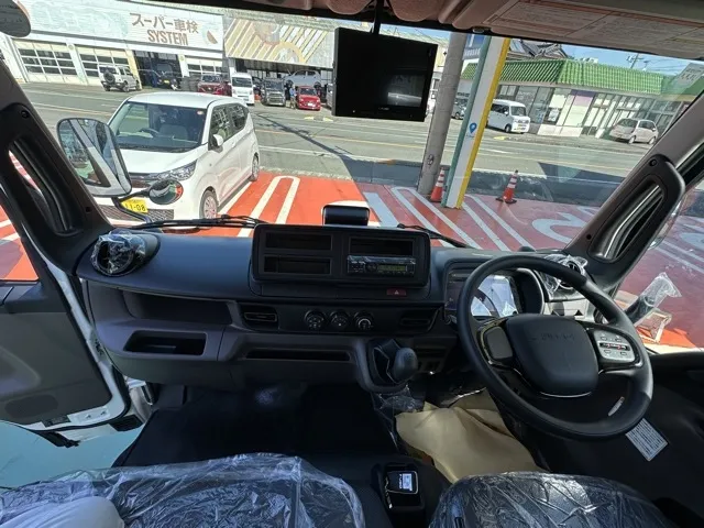 キャンター(三菱)高床キョウカダンプ ３ｔ登録済未使用車 4