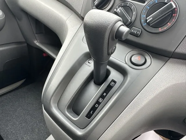 バネット(ニッサン)GX アウトドアブラックED スマートキー センターコンソールBOX登録済未使用車 14