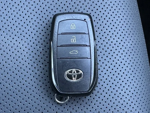 クラウン(トヨタ)G アドバンスド・レザーパッケージ中古車 28