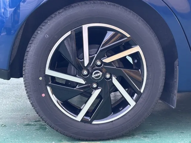 ノート(ニッサン)X アラウンドビューモニター中古車 10