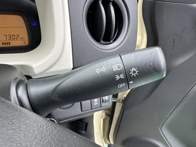 アルト(スズキ)F 5MT 4WD中古車 14