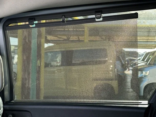 フリード(ホンダ)e：HEVクロスター ６人乗登録済未使用車 8