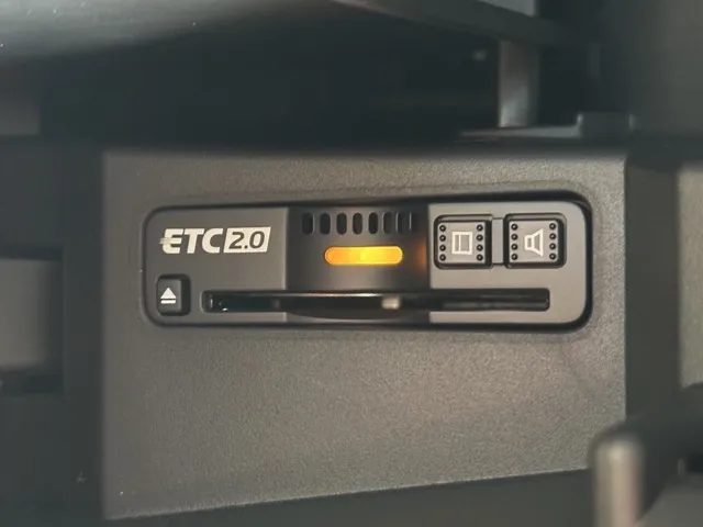 アコード(ホンダ)e：HEV中古車 21