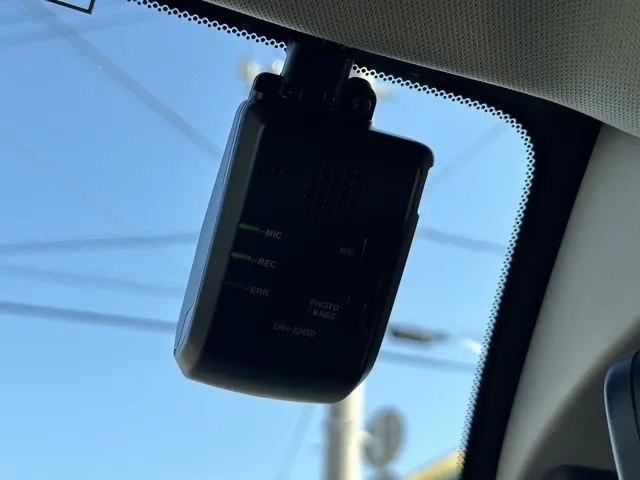 アコード(ホンダ)e：HEV中古車 22