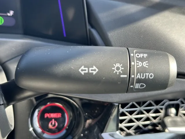 アコード(ホンダ)e：HEV中古車 24