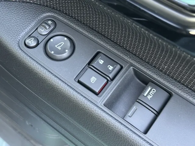 N-VAN(ホンダ)FUNターボ届出済未使用車 16