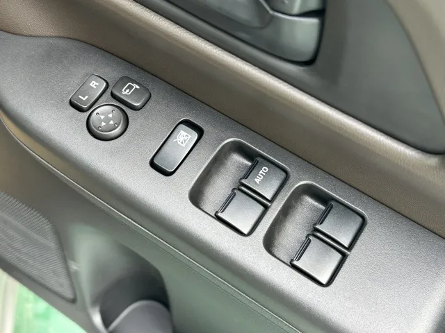 フレアワゴン(マツダ)XG届出済未使用車 11