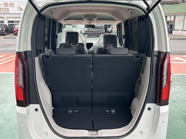 N-BOX(ホンダ)N-BOX コンフォートＰ届出済未使用車 9