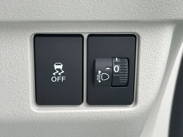 N-BOX(ホンダ)N-BOX コンフォートＰ届出済未使用車 16