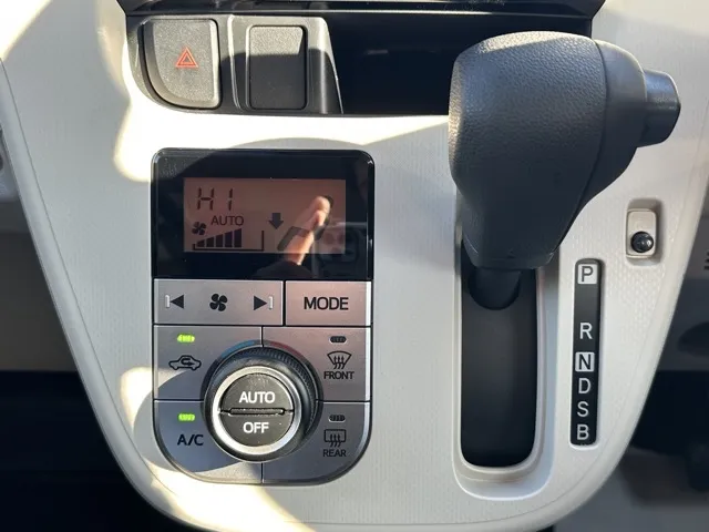 ムーヴ(ダイハツ)XリミテッドⅡ SAⅢ中古車 14