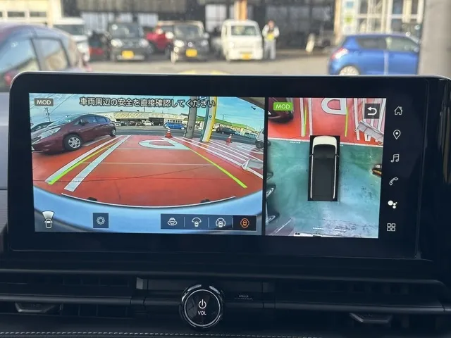 セレナ(ニッサン)ハイウェイスターV 12.3インチコネクトナビ見本展示車有り 26