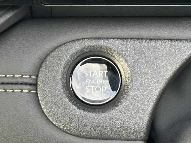 セレナ(ニッサン)ハイウェイスターV 12.3インチコネクトナビ見本展示車有り 27