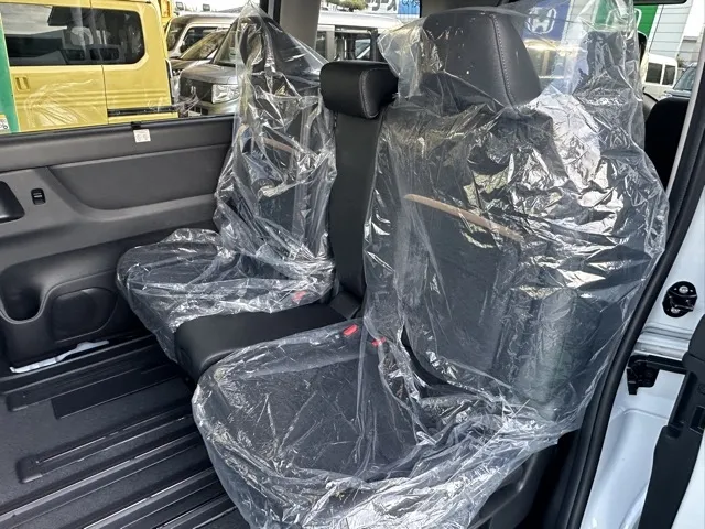 セレナ(ニッサン)ハイウェイスターV 12.3インチコネクトナビ見本展示車有り 4