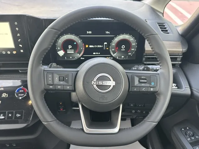 セレナ(ニッサン)ハイウェイスターV 12.3インチコネクトナビ見本展示車有り 7