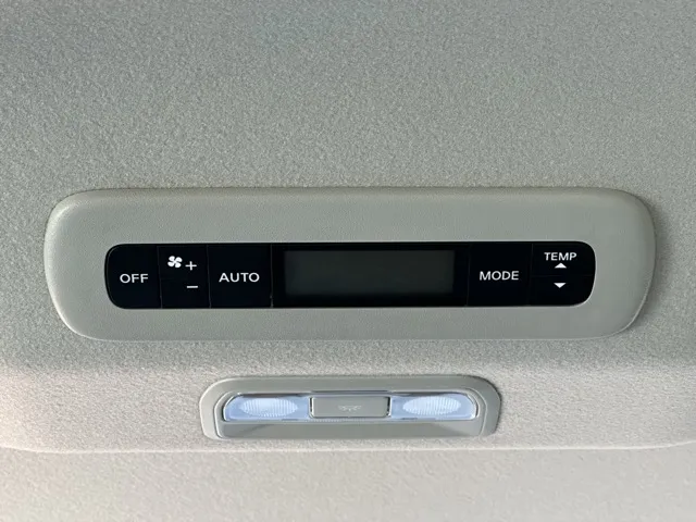 セレナ(ニッサン)ハイウェイスターV 12.3インチコネクトナビ見本展示車有り 9