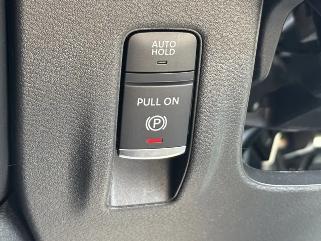 セレナ(ニッサン)ハイウェイスターV 12.3インチコネクトナビ見本展示車有り 21