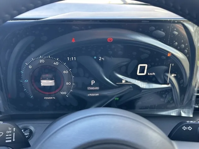 セレナ(ニッサン)eパワーハイウェイスターV アラウンドビューモニター見本展示車有り 24