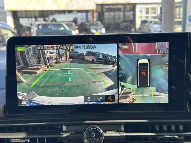 セレナ(ニッサン)eパワーハイウェイスターV 12.3インチコネクトナビ見本展示車有り 25