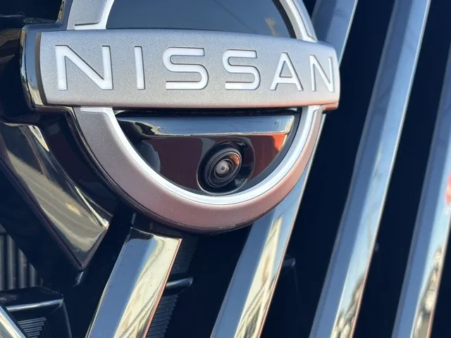 セレナ(ニッサン)eパワーハイウェイスターV 12.3インチコネクトナビ見本展示車有り 15