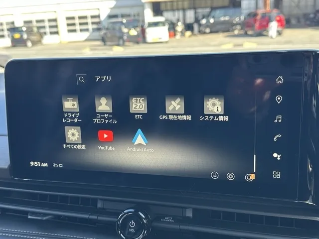 セレナ(ニッサン)eパワーハイウェイスターV 12.3インチコネクトナビ見本展示車有り 24