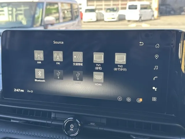 セレナ(ニッサン)eパワー ルキシオン見本展示車有り 24