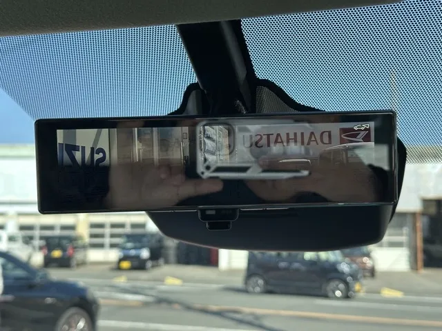 セレナ(ニッサン)オーテックライン アラウンドビューモニター見本展示車有り 23