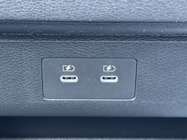 セレナ(ニッサン)オーテックライン アラウンドビューモニター見本展示車有り 27