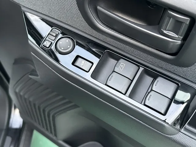 サクラ(ニッサン)Xディーラ-試乗車 13