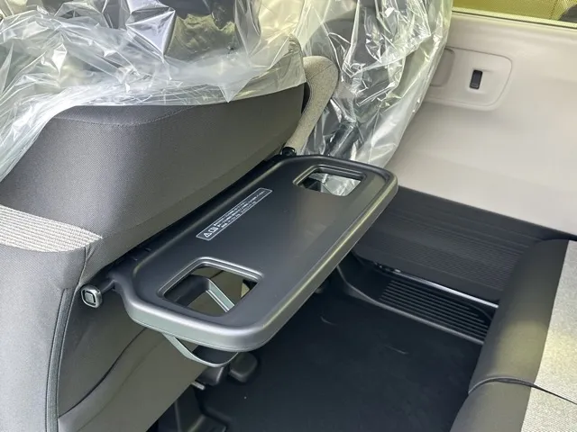 N-BOX(ホンダ)N-BOX コンフォートＰ届出済未使用車 8