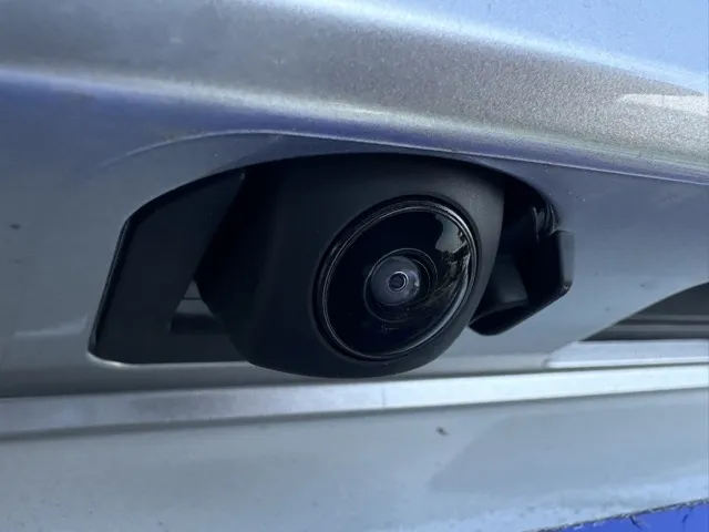 フリード(ホンダ)e：HEVクロスター 5人乗登録済未使用車 8