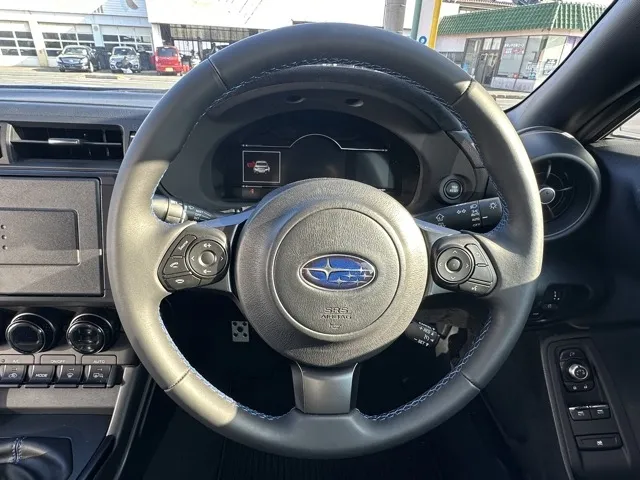 BRZ(スバル)S 10thアニバーサリーLTD 6MT中古車 5