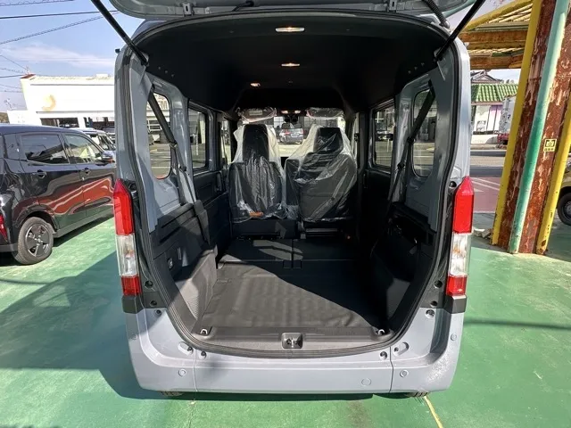 N-VAN(ホンダ)FUNターボ届出済未使用車 9