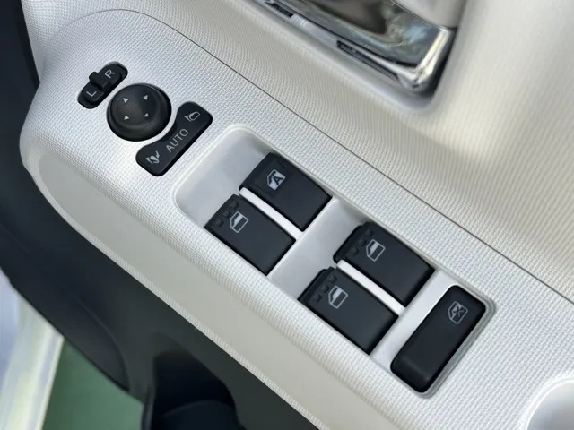 キャンバス(ダイハツ)ストライプスG ９インチDオーディオ届出済未使用車 14