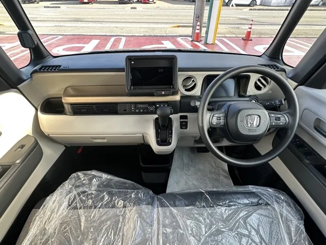 N-BOX(ホンダ)N-BOX コンフォートＰ届出済未使用車 5