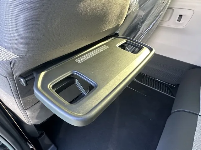 N-BOX(ホンダ)N-BOX コンフォートＰ届出済未使用車 8