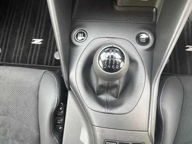 フェアレディZ(ニッサン)バージョンST 6MT中古車 19