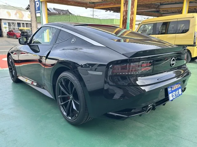 フェアレディZ(ニッサン)バージョンST 6MT中古車 2