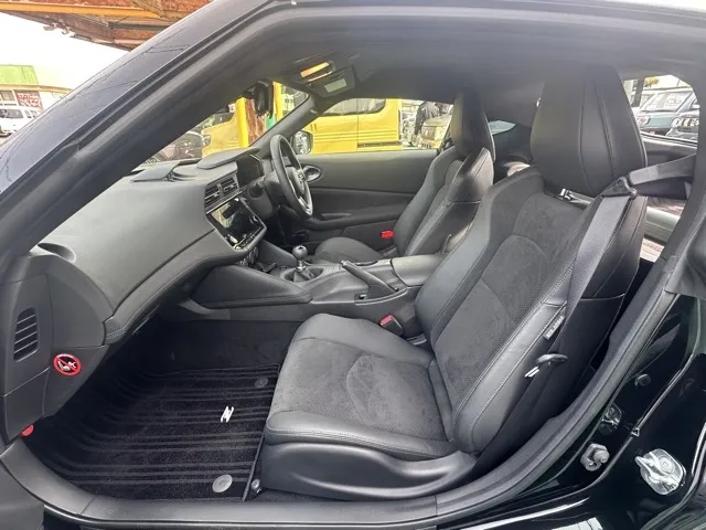 フェアレディZ(ニッサン)バージョンST 6MT中古車 3