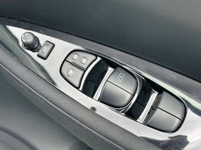 リーフ(ニッサン)G中古車 12