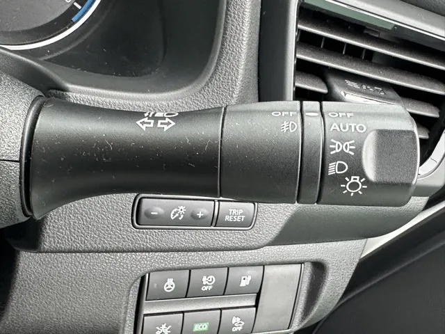 リーフ(ニッサン)G中古車 25