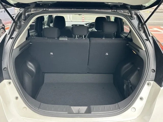 リーフ(ニッサン)G中古車 7