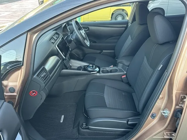 リーフ(ニッサン)e+ Ｘ中古車 3